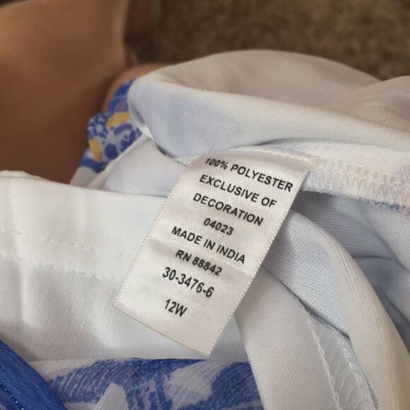 Roaman’s size 12W NWT white long sleeved lined embellished shirt 100% polyester - Picture 9 of 10